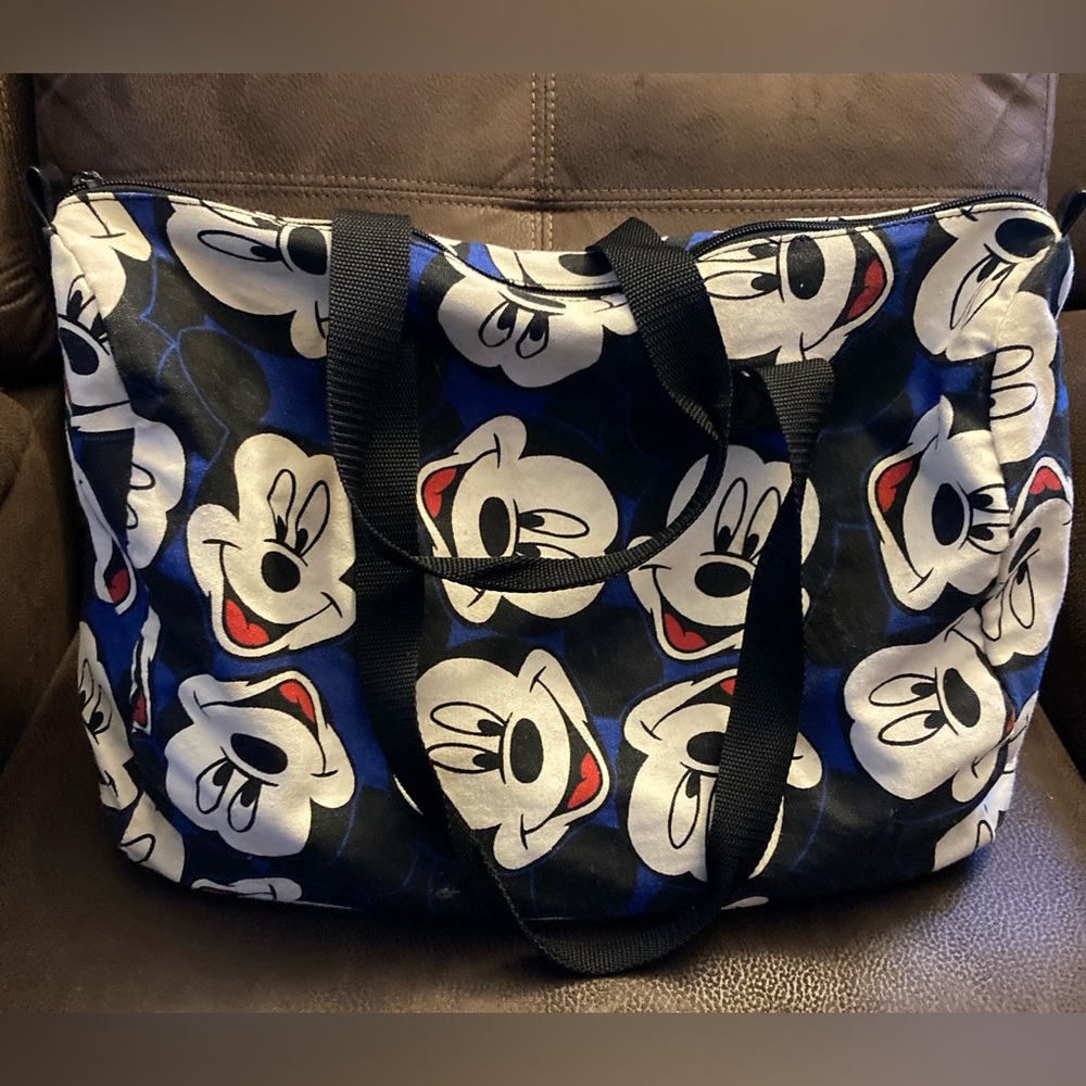 Walt Disney Mickey Mouse Unlimited Bag 19" x 14" leather like bottom
